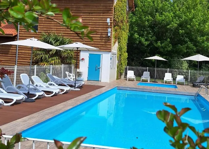 Camping Confortable Avec Terrasse A - Api-1-52-527 *