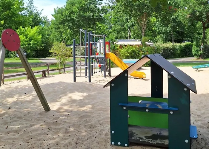 Camping Confortable Avec Terrasse A - Api-1-52-527 Saint-Julien-en-Born